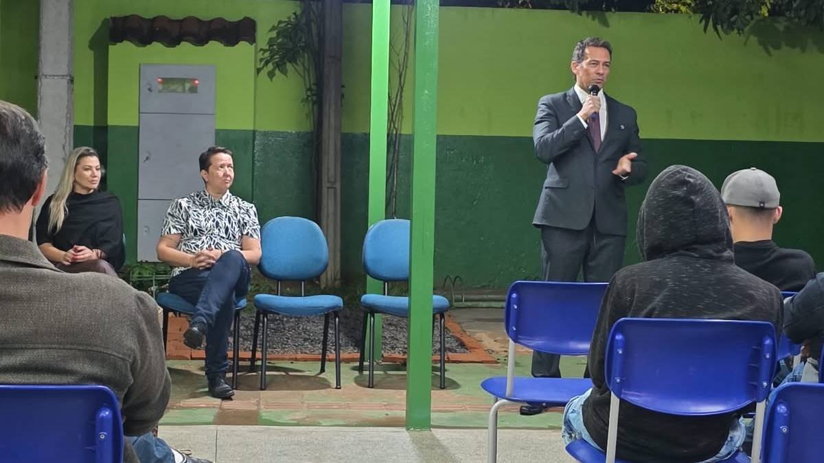 Magistratura Vai à Escola reúne alunos, pais e comunidade em Campo Grande