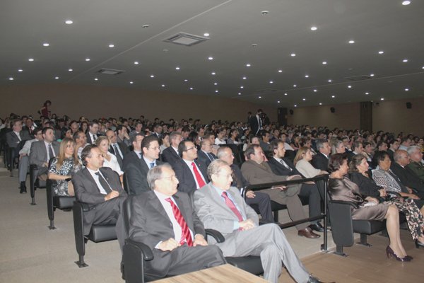 abertura_10_20120805_1074694373