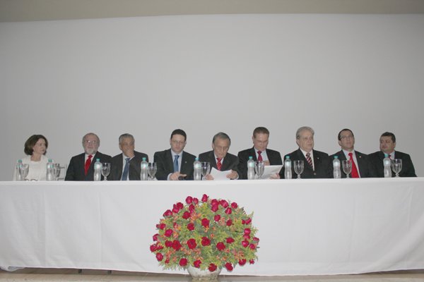 abertura_2_20120805_2032399792