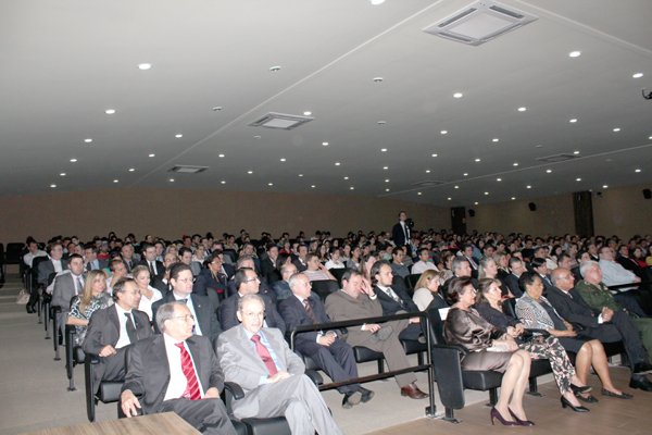 abertura_6_20120805_1703918805