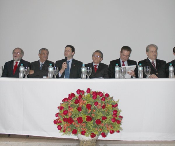 abertura_6_20120805_2018158896