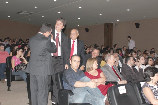 abertura_7_20120805_1786117870