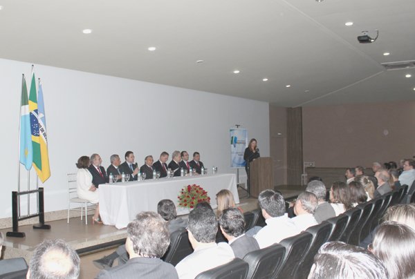 abertura_8_20120805_1288809166