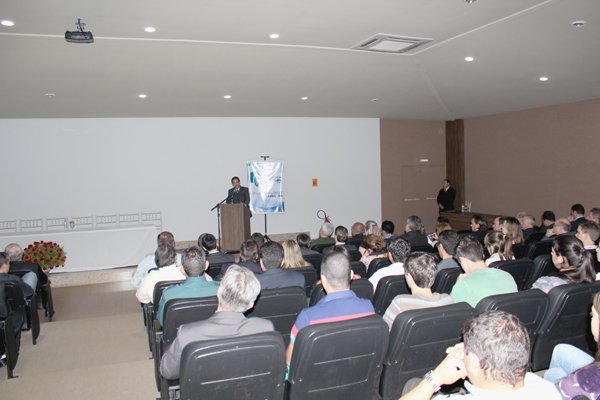 abertura_9_20120805_1743271199