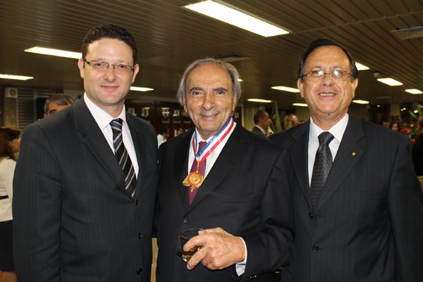 colar_mrito_8_20120322_1100646782