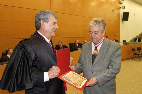 colar_mrito_8_20120322_1261660251