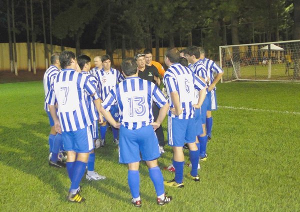 campeonato_de_futebol_210411_1_20110507_2052776984